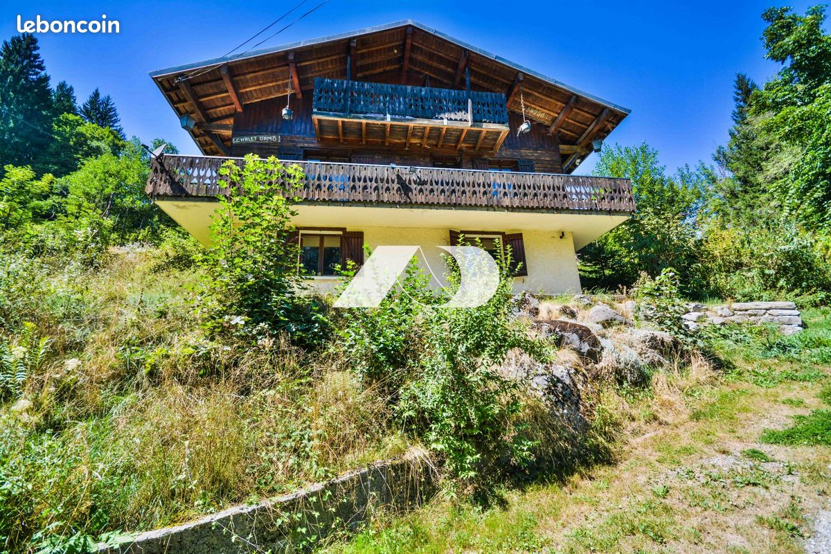 Maison 8 pièces 155 m² · à La Côte-d'Arbroz · 155 m² · 395 000 €
