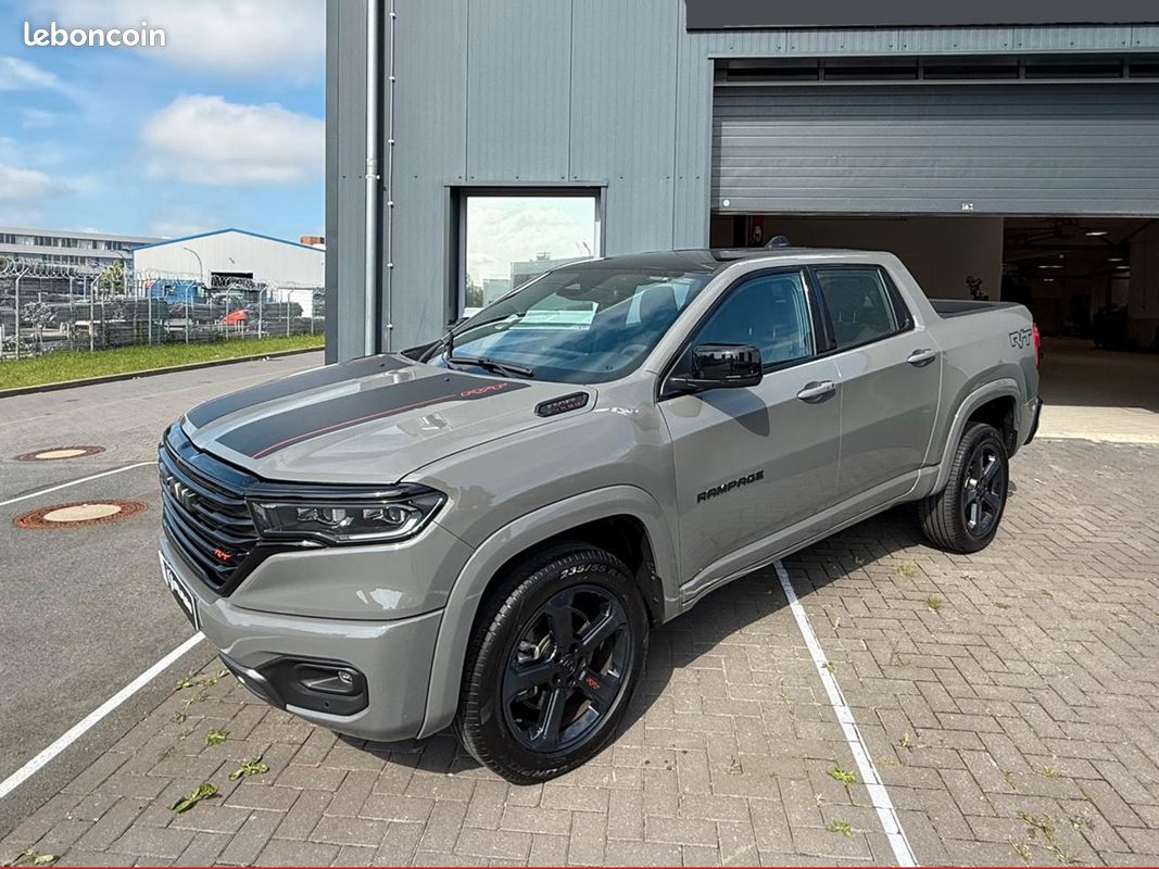 Ram Rampage R/T 4x4 2026 (image 1)