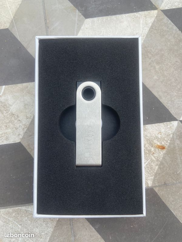 Ledger nano s (image 2)