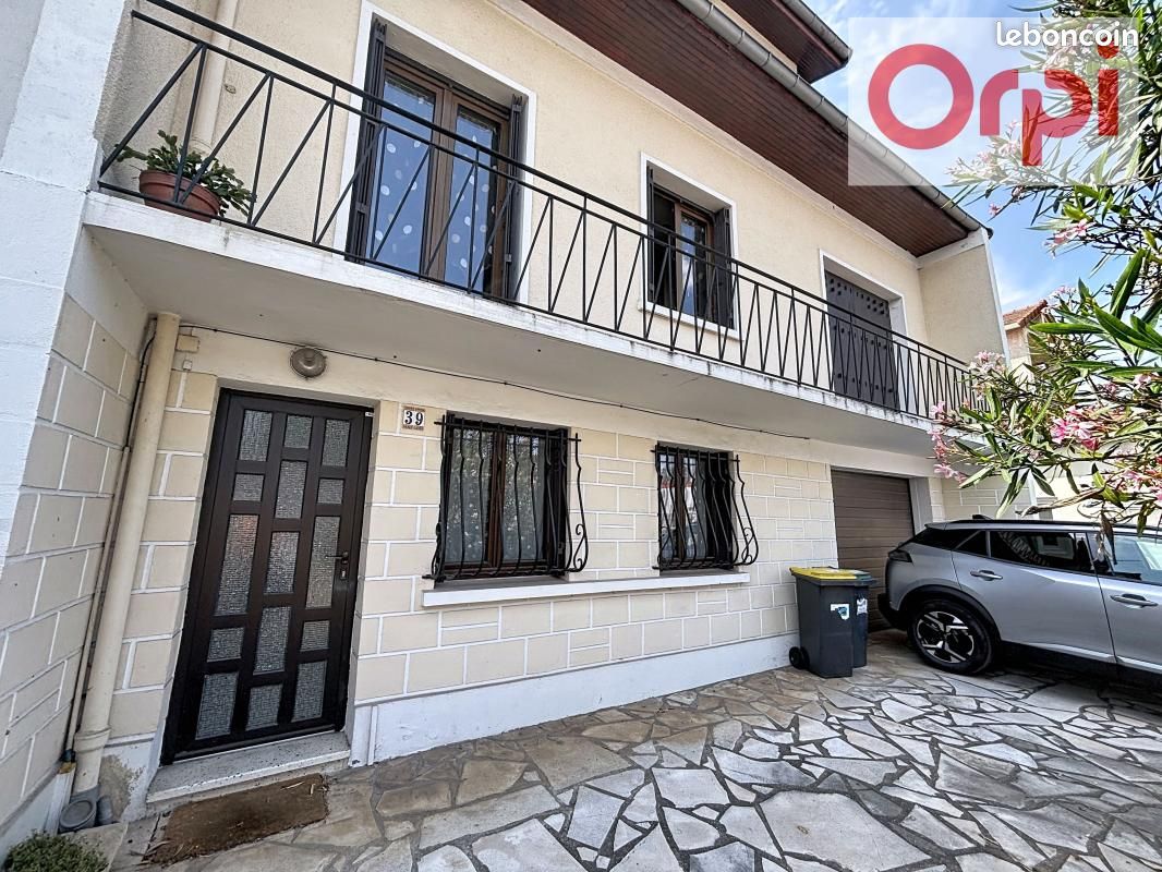 Maison 6 pièces 186 m² · à Choisy-le-Roi · 186 m² · 520 000 €