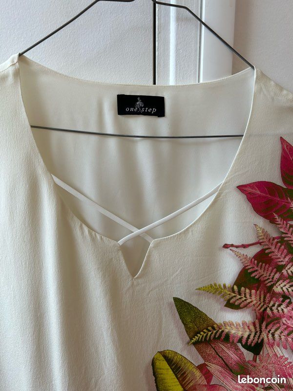 Robe ONE STEP Taille 40 - Tons Pastel - Très Bon état