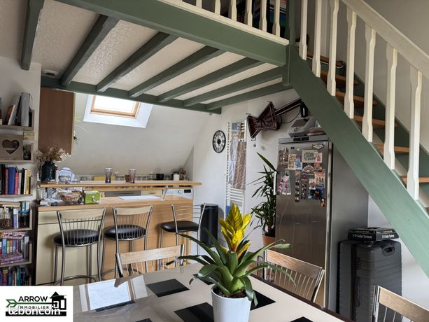 Maison 9 pièces 153 m² — 8