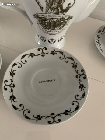 Tasse à Thé Et Soucoupe Hendrick's Gin, édition Spéciale, Occasion