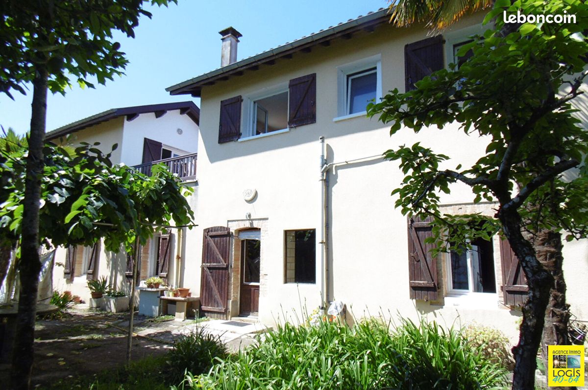 Maison 11 pièces 386 m² · à Port-de-Lanne · 386 m² · 493 000 €