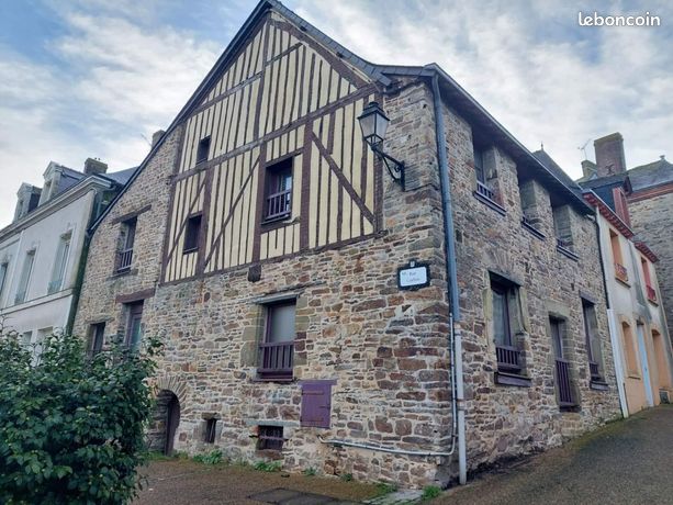 Immeuble de rapport 5 pièces 160 m²