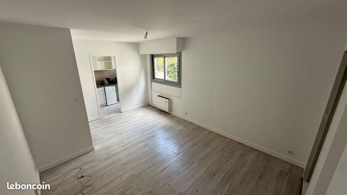Appartement 1 pièce 27 m² · à Marseille · 27 m² · 557 €