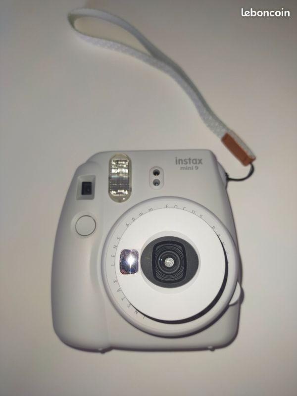Appareil photo instantané - Instax mini 9 (image 1)