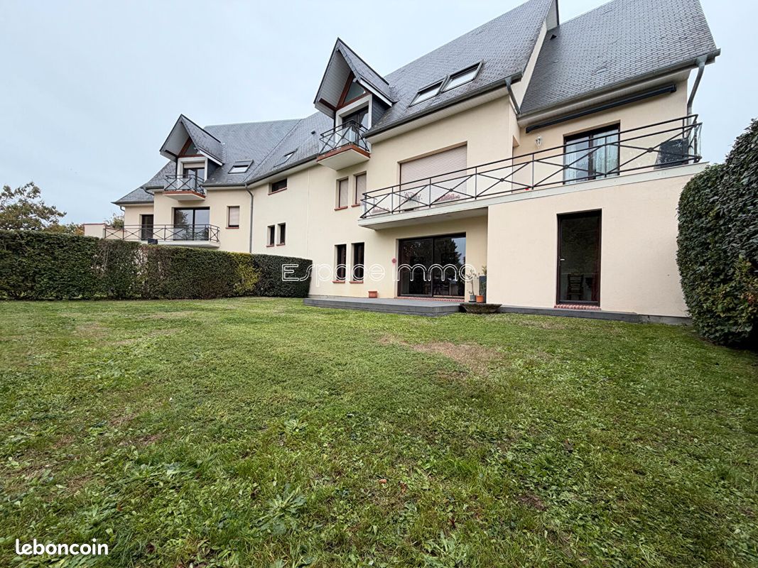 Appartement 5 pièces 113 m² · à Bourg-Achard · 113 m² · 275 000 €