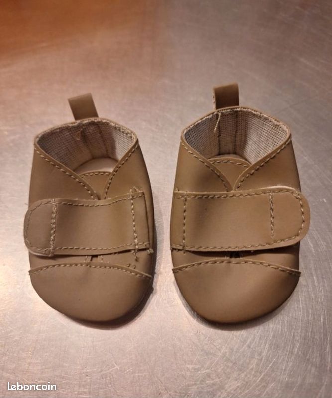 Chaussures marron pour poupee (image 1)