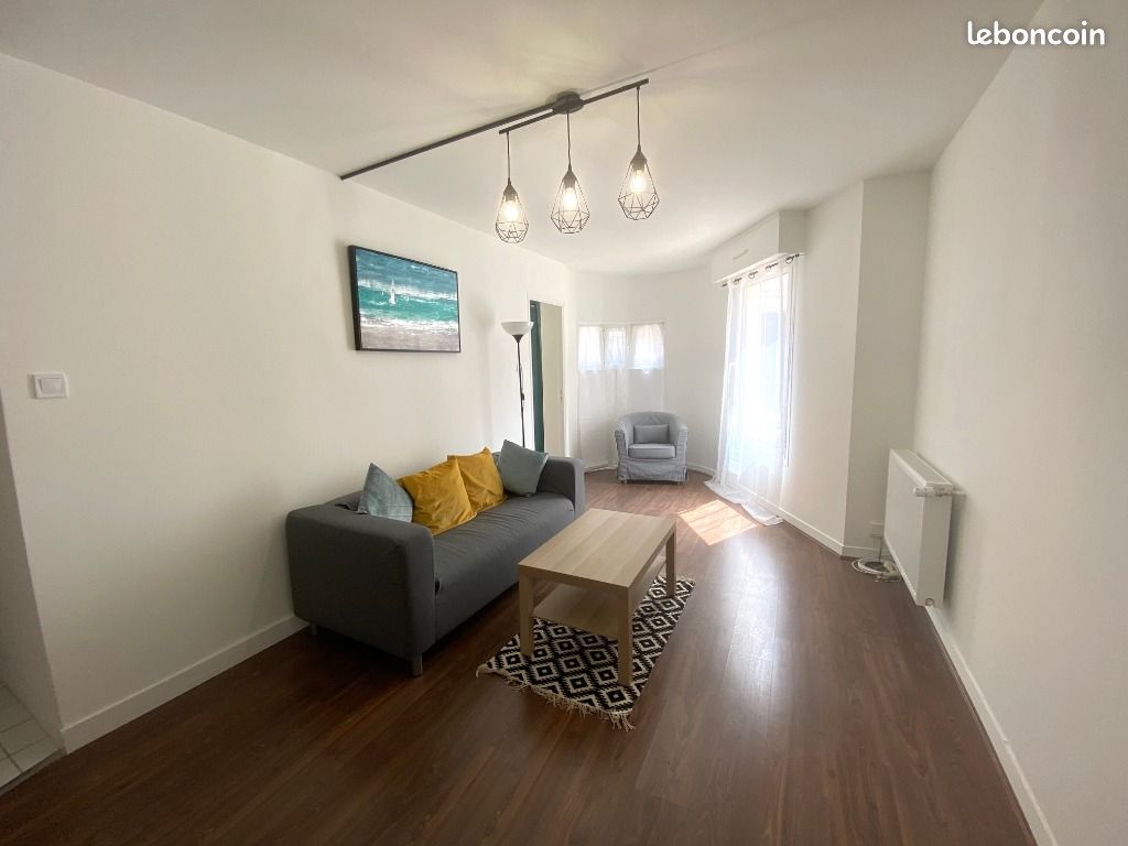 Appartement 3 pièces 49 m² · à Lille · 49 m² · 999 €/mois