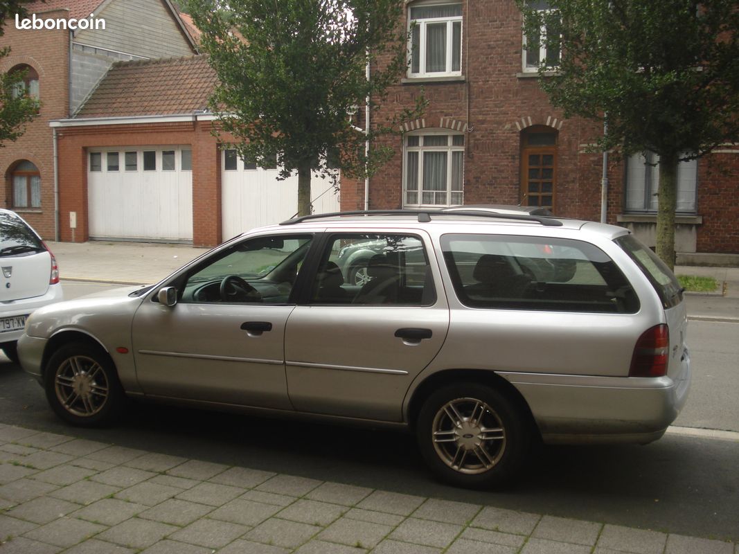 Break ford mondeo turbo diesel - Voitures