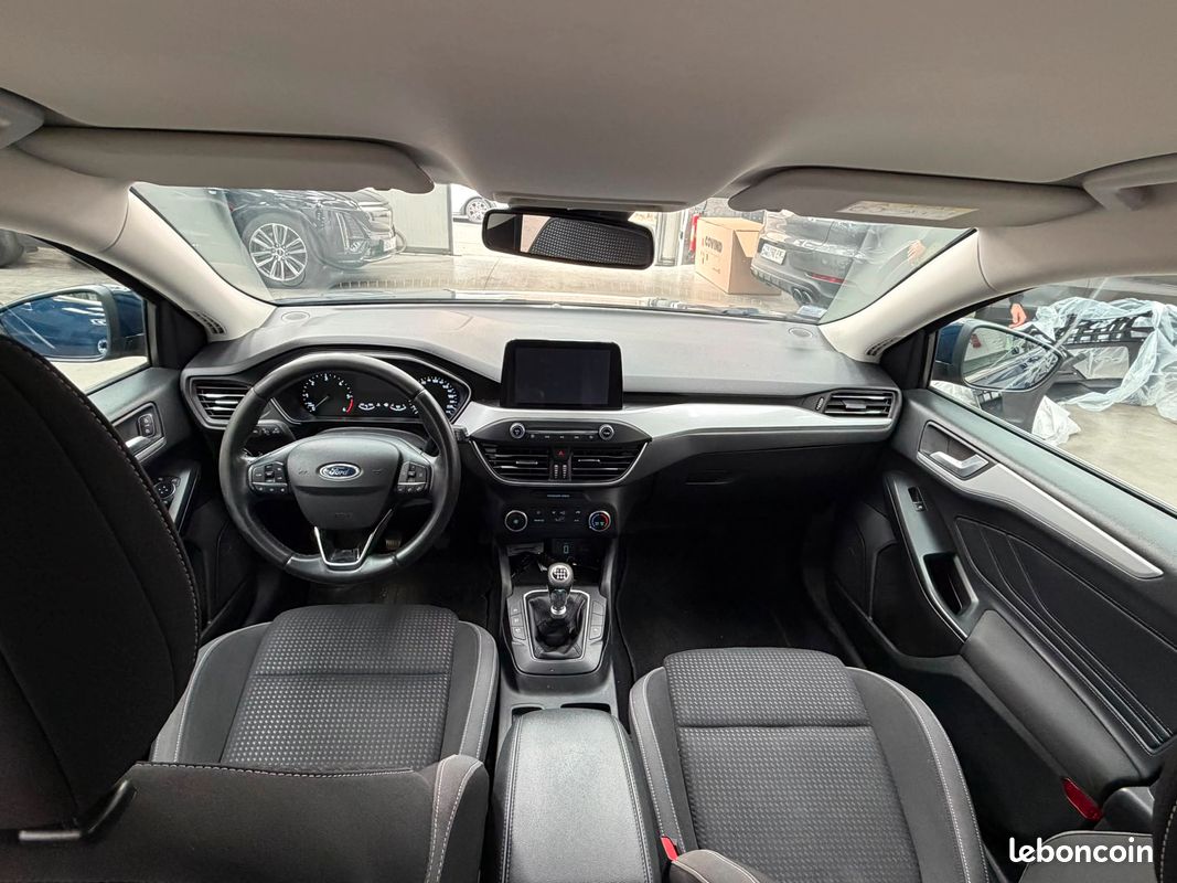 FORD Focus 1.5 EcoBlue 95ch Trend Business 12 MOIS DE GARANTIE OFFERT (image 8)