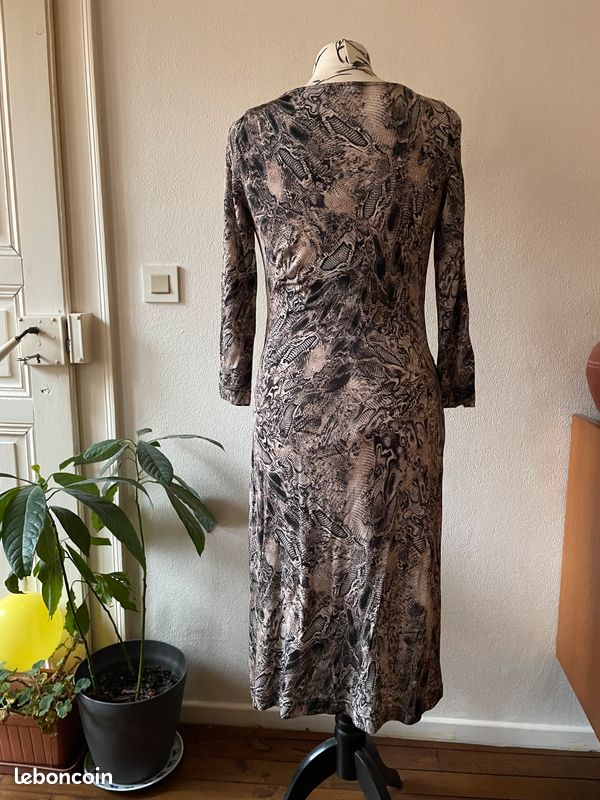 Robe longue motif python Sinéquanone T3 38/40 Vêtements
