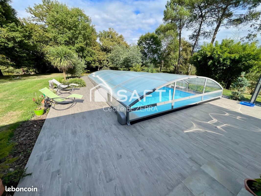 Maison 7 pièces 239 m² · à Réans · 239 m² · 499 550 €