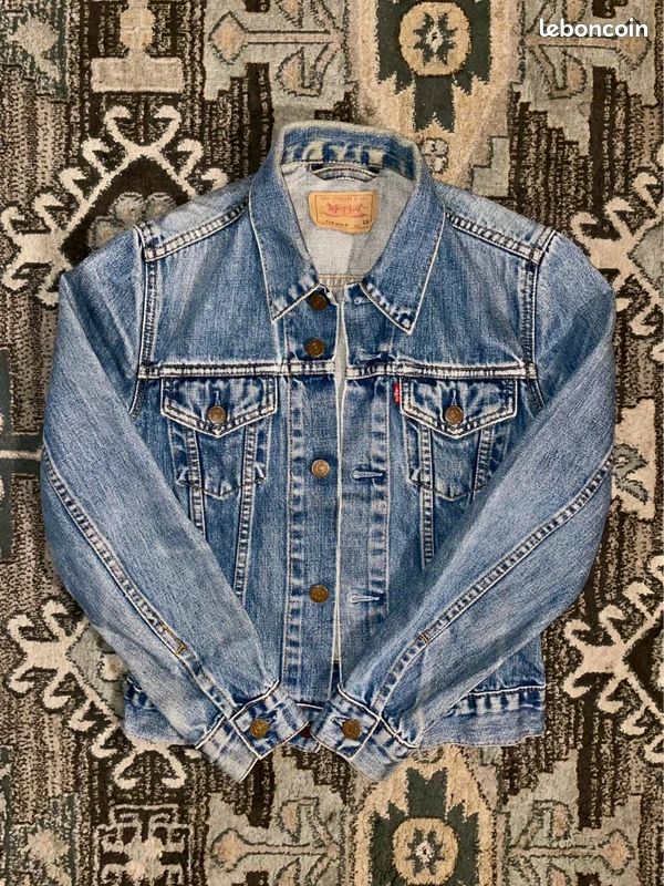 Veste en jean Levi's Trucker – Noir – Taille XS – État Impeccable (image 1)