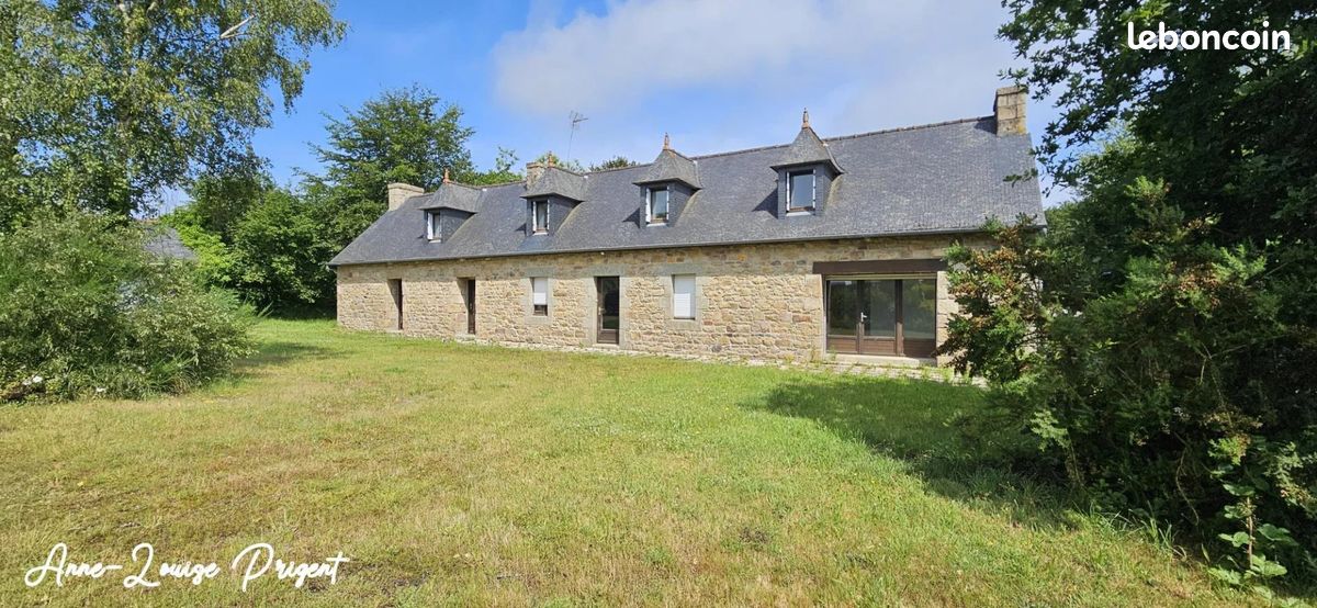 Maison 9 pièces 157 m² · à Bégard · 157 m² · 234 000 €