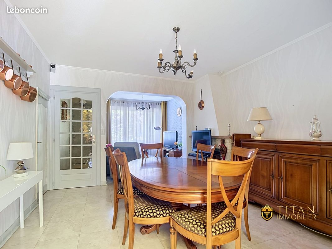 Maison 4 pièces 103 m² · à Armbouts-Cappel · 103 m² · 168 000 €
