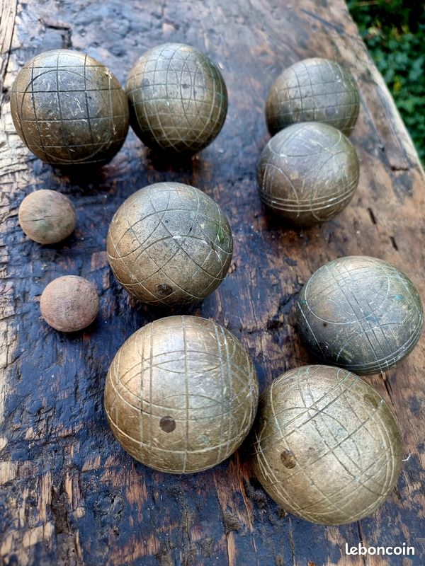 Boules de pétanques Banque d'images détourées - Alamy Boules de pétanques Banque d'images détourées - Alamy