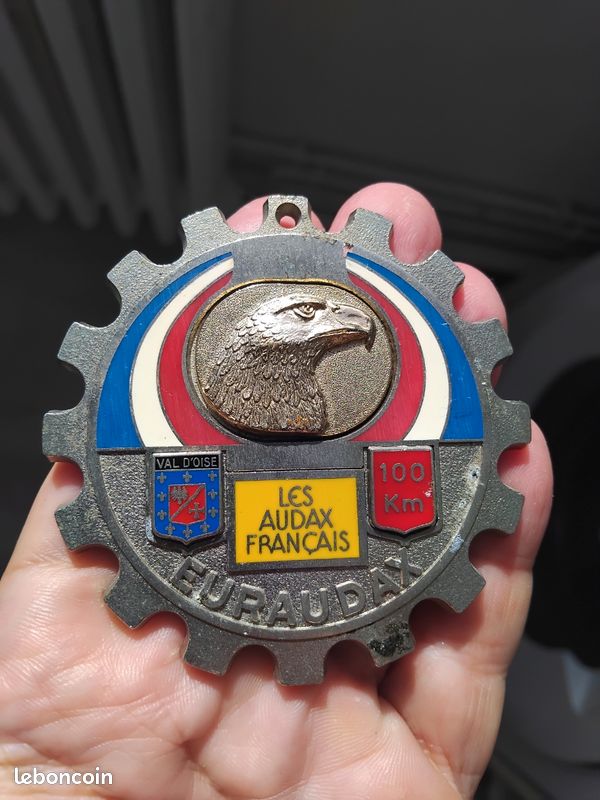 Magnifique grande Médaille sport cyclisme marche les Audax français EurauDax VAL D’OISE 95 aigle 100 km vintage rétro ancien années 80 1980s (image 1)