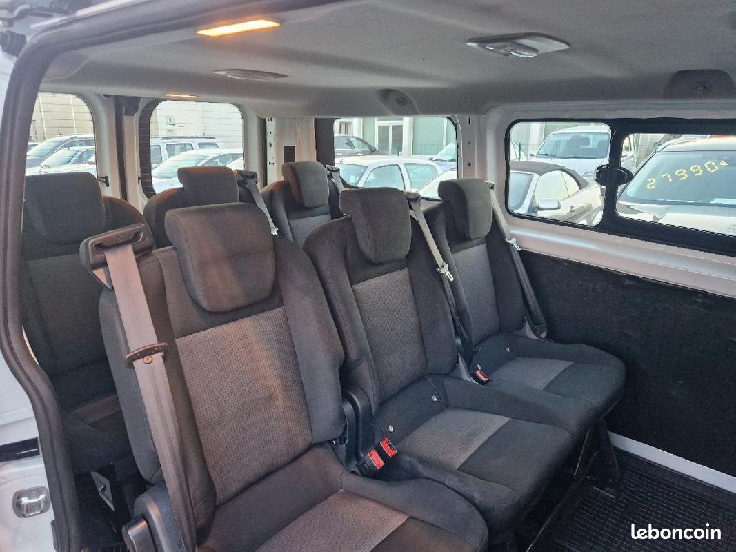 Ford Transit Custom 2.0 EcoBlue 105 Ambiente 9 places Garantie 12 mois (image 5)