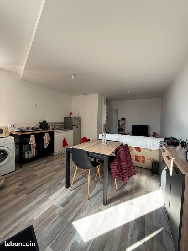 Appartement 3 pièces 49 m² · à Bourcefranc-le-Chapus · 49 m² · 600 €