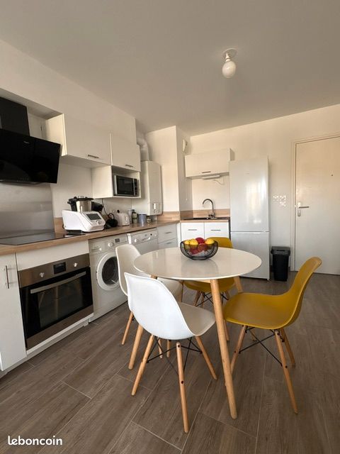 Appartement 2 pièces 42 m² · à Salon-de-Provence · 42 m² · 780 €/mois