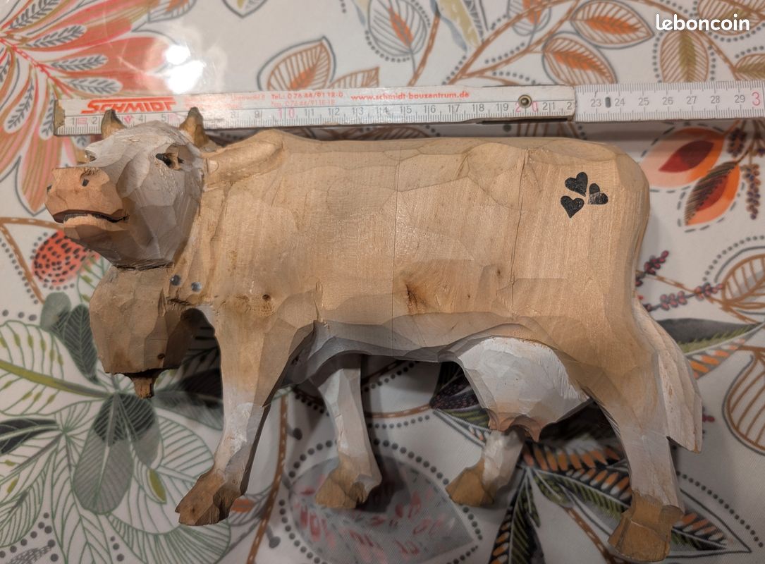 Assiette murale vintage en bois sculpté peinte à la main avec