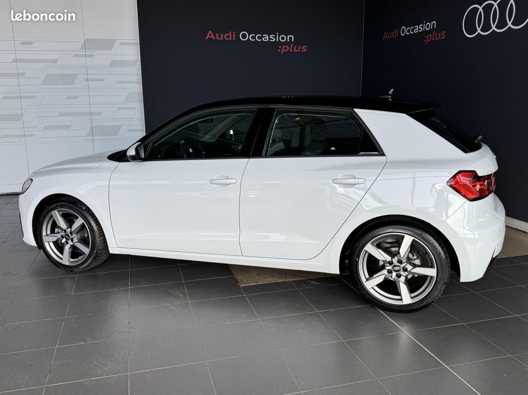 AUDI A1 Sportback 30 TFSI 110 ch S tronic 7 Advanced 2 (image 2)