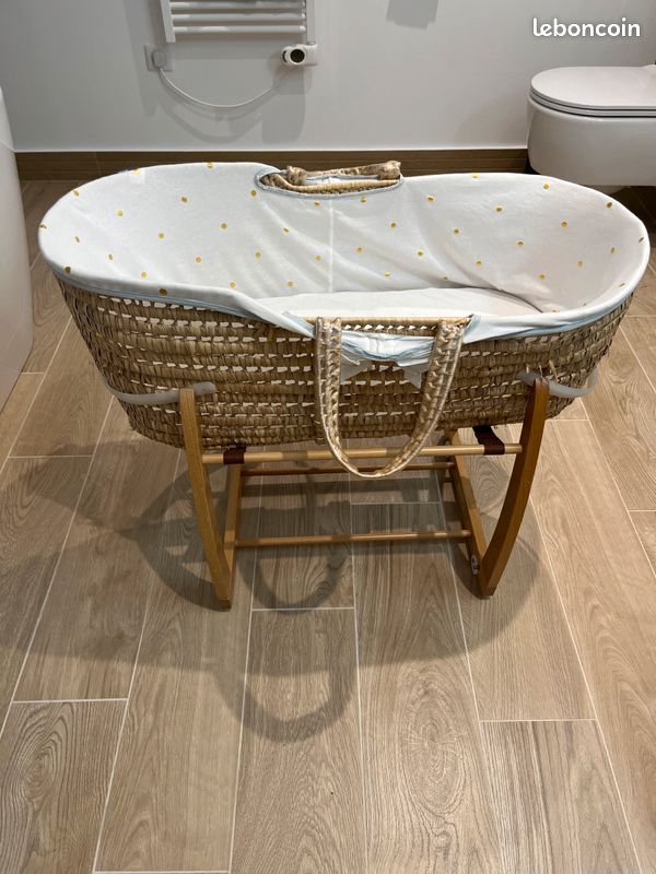 Couffin osier bébé (image 1)