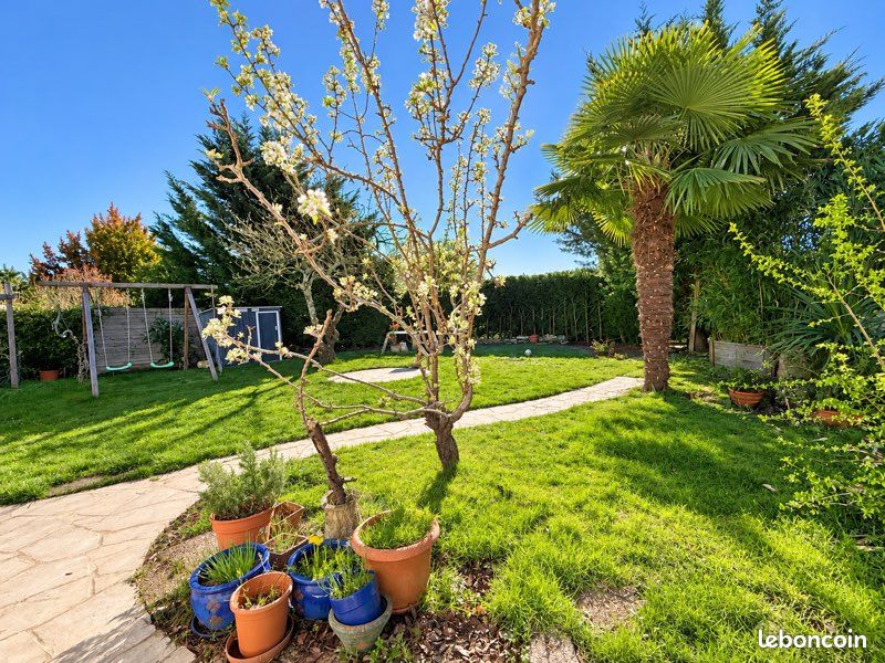 Maison 7 pièces 140 m² · à Ozoir-la-Ferrière · 140 m² · 395 000 €