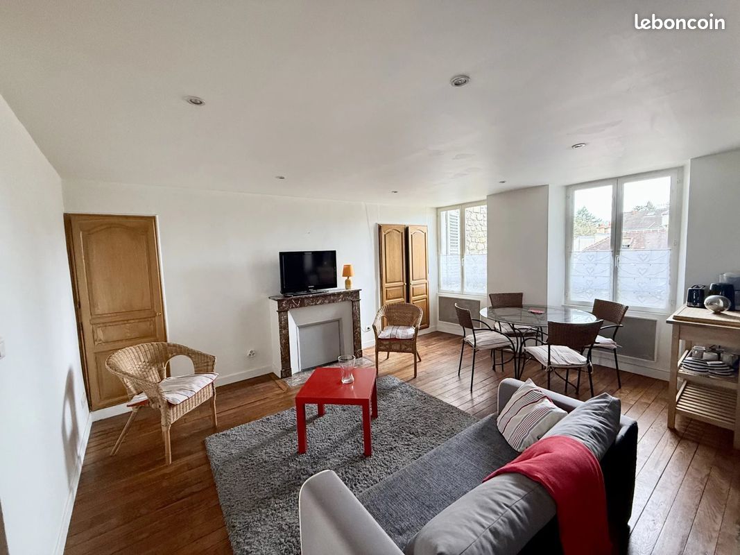 Appartement 2 pièces 47 m² · à Fontainebleau · 47 m² · 875 €/mois