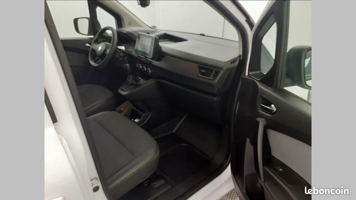 Renault Kangoo Van BLUE DCI 95 EXTRA - 22 (image 9)
