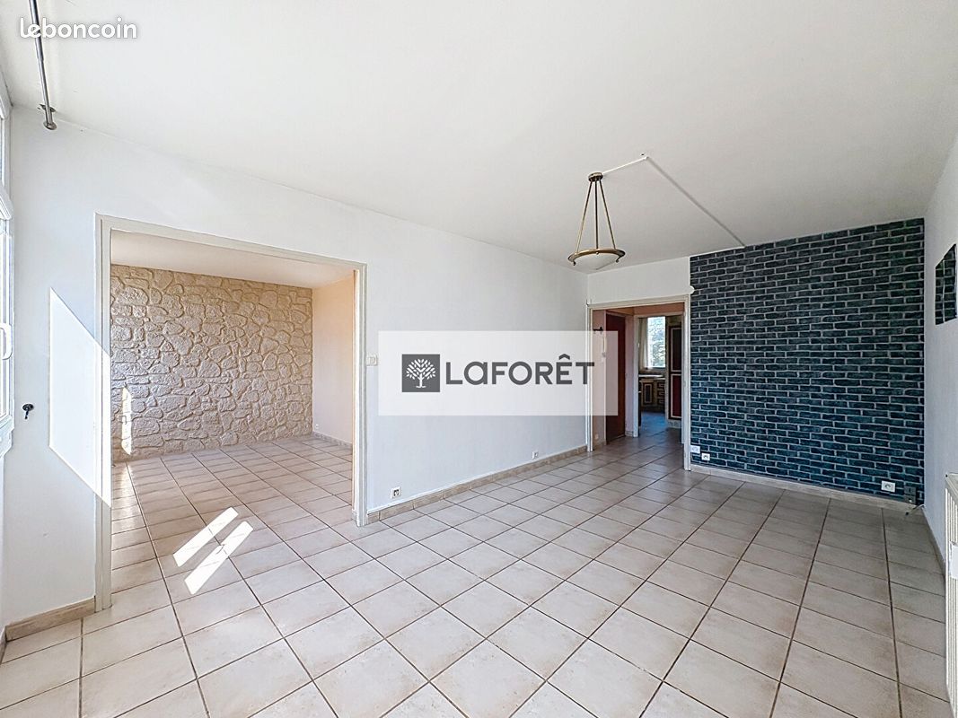 Appartement 3 pièces 73 m² · à Orange · 73 m² · 788 €/mois