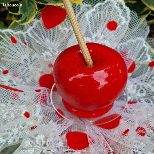 PRETYZOOM Lot de 5 boîtes de bonbons en forme de pomme - 30 pièces x 5 PRETYZOOM Lot de 5 boîtes de bonbons en forme de pomme - 30 pièces x 5