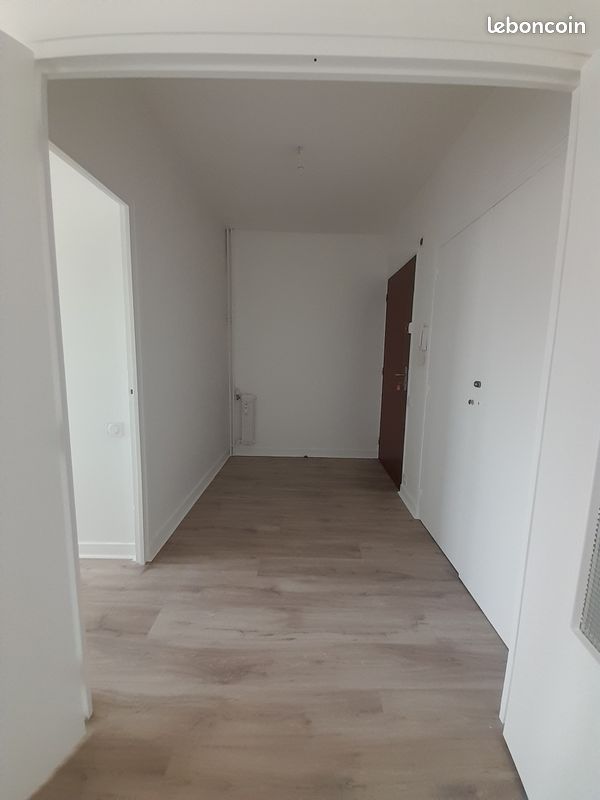 Appartement 2 pièces 55 m² · à Clermont-Ferrand · 55 m² · 700 €/mois
