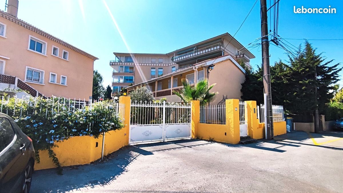Appartement 1 pièce 23 m² · à Saint-Raphaël · 22,6 m² · 650 €/mois