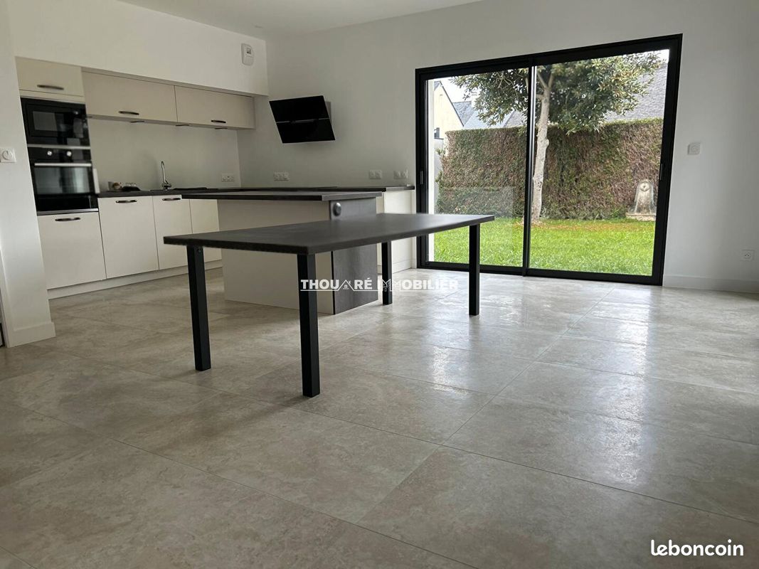 Maison 6 pièces 138 m² · à Thouaré-sur-Loire · 138 m² · 522 000 €