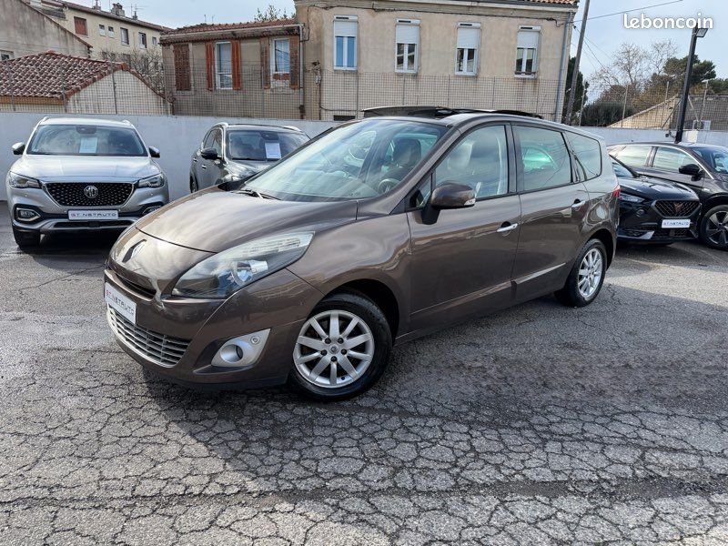 Renault Scenic 1.9 dci 130 ch Dynamique Keyless, toit ouvrant, Clim auto, Bluetooth garantie 12 mois (image 1)