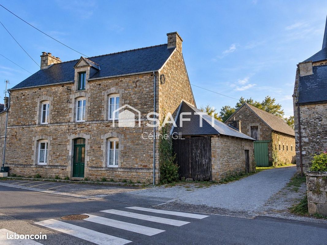 Maison 6 pièces 137 m² · à Saint-Servant · 137 m² · 177 450 €
