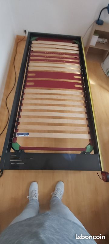 2 lits pour une personne (1 surélevé et 1 normal) (image 8)