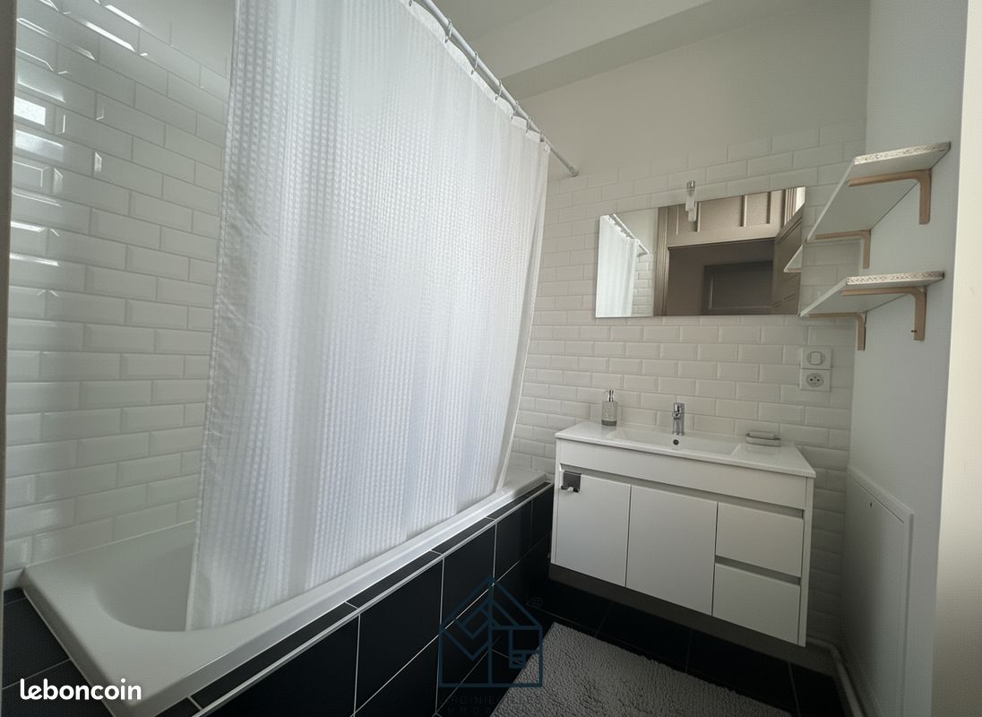 Appartement a louer roanne - 3 pièce(s) - 72 m2 - Surfyn