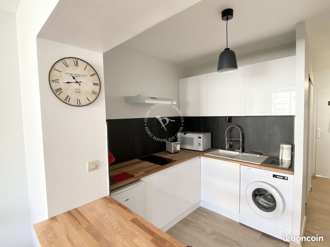 Appartement a louer - 1 pièce(s) - 25 m2 - Surfyn