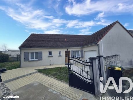 Maison 5 pièces 104 m² · à Fleury-les-Aubrais · 104 m² · 279 000 €