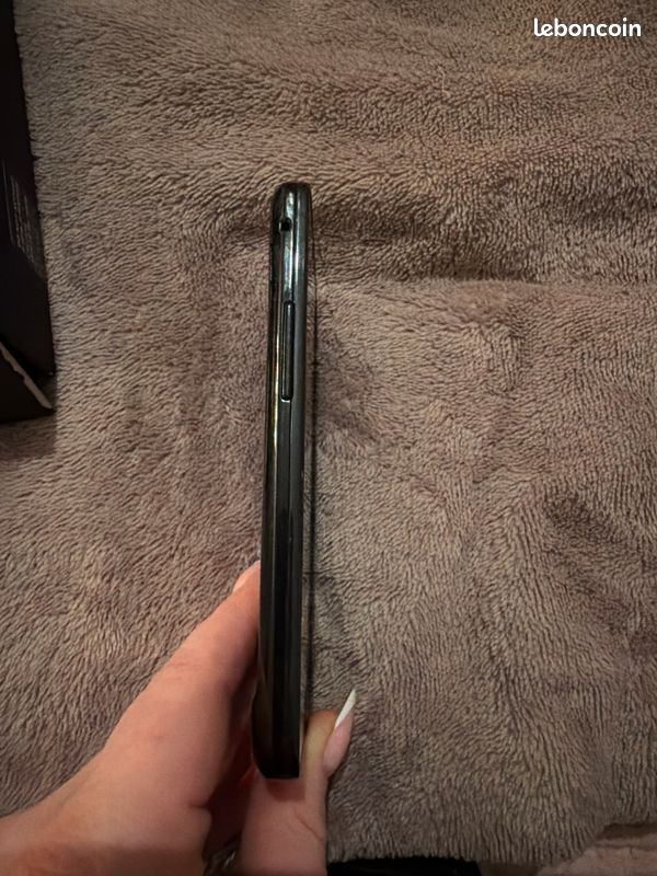 Téléphone Samsung Galaxy S2 (image 3)