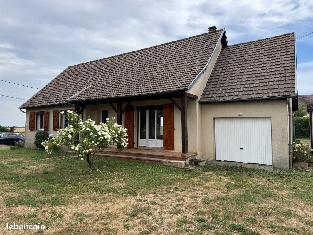 Maison 4 pièces 91 m² · à Erquinvillers · 91 m² · 1 100 €/mois