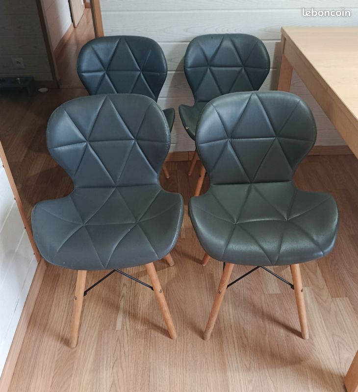 4 chaises simili cuir (image 1)