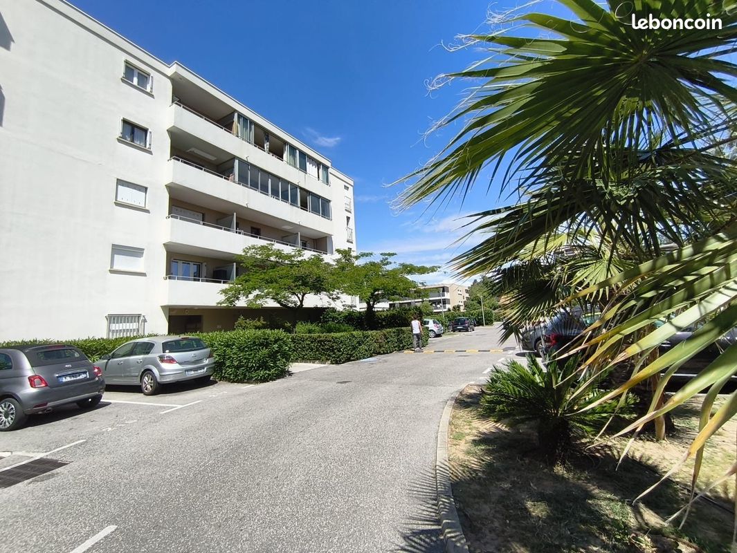Appartement 1 pièce 29 m² · à Fréjus · 29 m² · 120 000 €