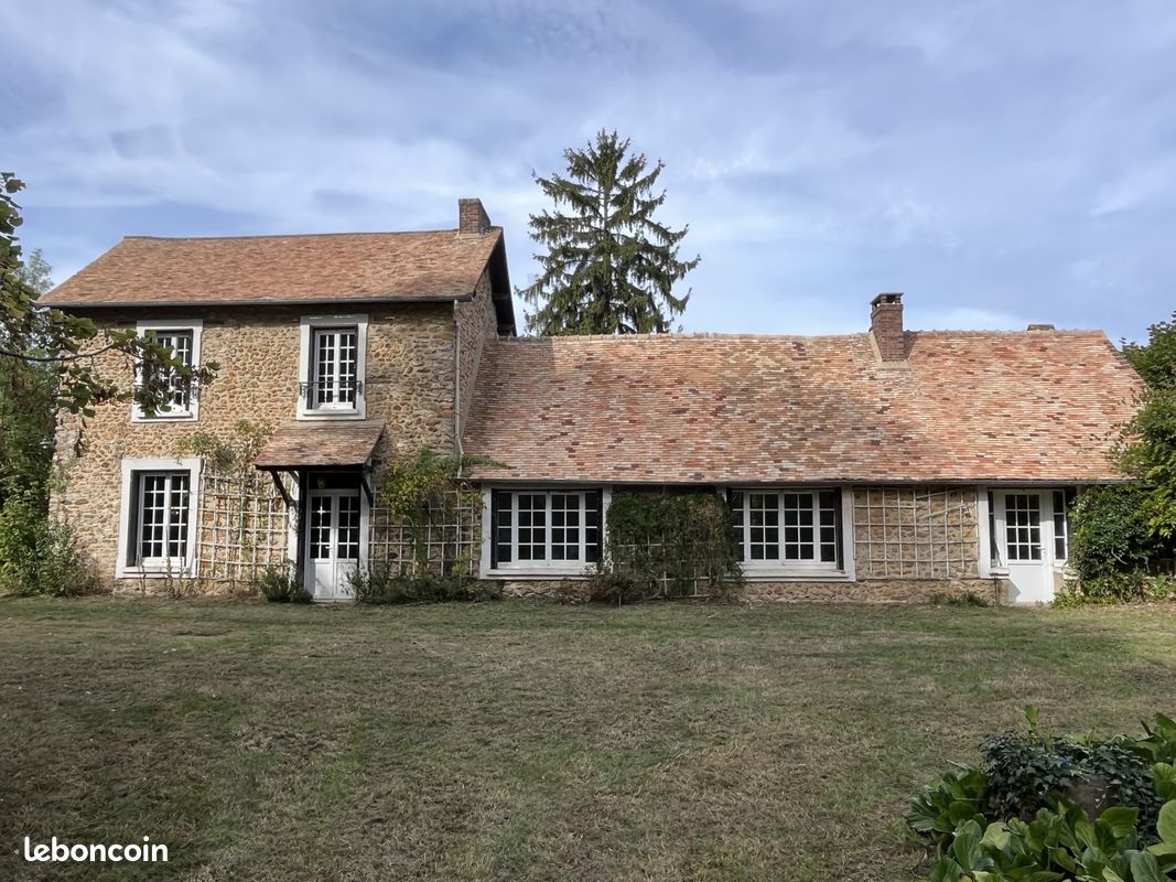 Maison 7 pièces 165 m² · à Houlbec-Cocherel · 165 m² · 420 000 €