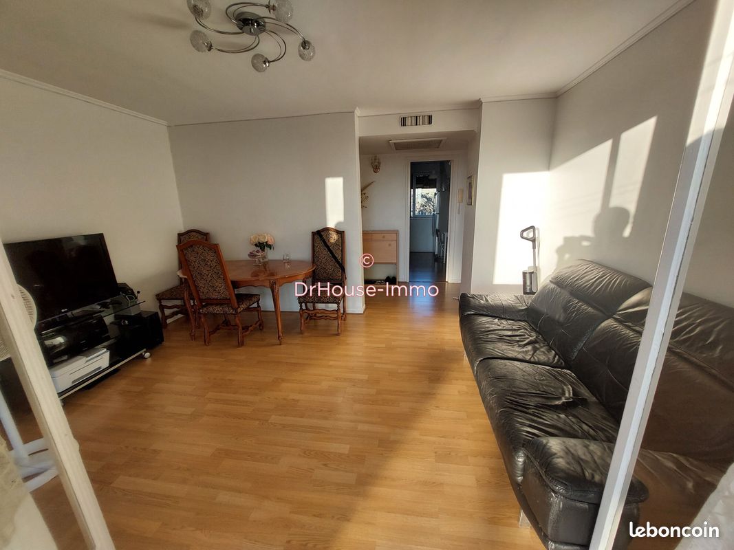 Appartement 3 pièces 57 m² · à Marseille · 57 m² · 89 000 €