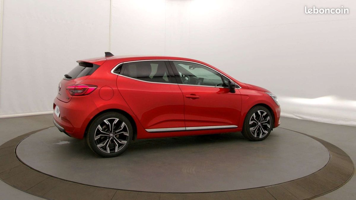 Renault clio e tech full hybrid 145 techno (image 11)